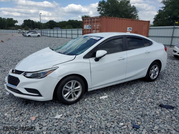 2017 Chevrolet Cruze LT with VIN 1G1BE5SM7H7148133, listed as a Copart auction lot 52511985 with 216,303 mi miles and Salvage Title. Bid and sale history available at carsss.com. Image 1.