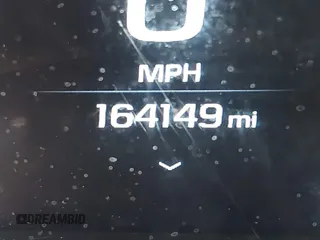 2017 Chevrolet Camaro 2LT z VIN 1G1FD1RSXH0168452, wystawiony jako IAAI lot #41878815 z przebiegiem 164 149 mil mil oraz . Historia ofert i sprzedaży dostępna na DreamBid. Obrazek 7.