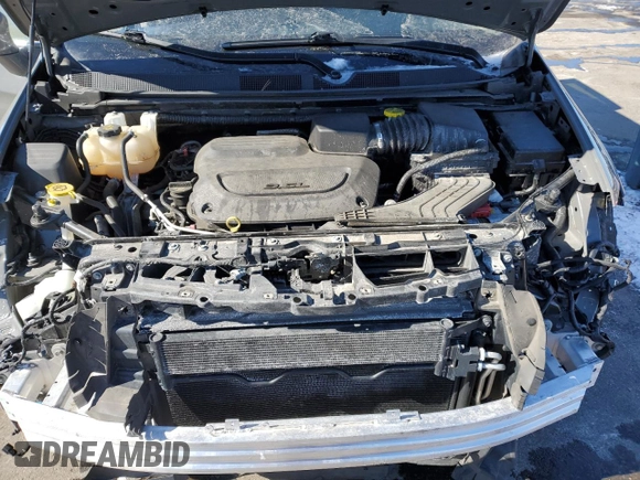 2021 Chrysler Pacifica Touring L with VIN 2C4RC1BG1MR552939, listed as a Copart auction lot 45279645 with 67,229 mi miles and Salvage Title. Bid and sale history available at DreamBid. Image 13.