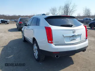 2015 Cadillac SRX Premium Collection with VIN 3GYFNDE38FS516009, listed as a IAAI auction lot 41785462 with 68,738 mi miles. Bid and sale history available at carsss.com. Image 3.