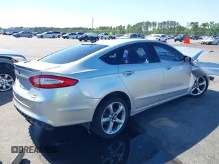 2013 Ford Fusion SE z VIN 3FA6P0H96DR372155, wystawiony jako IAAI lot #42049565 z przebiegiem 120 180 mil mil oraz . Historia ofert i sprzedaży dostępna na DreamBid. Obrazek 4.
