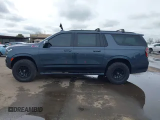 2021 Chevrolet Suburban Z71 с VIN 1GNSKDKD2MR379098, выставлен на аукционе IAAI как лот 41836921 с пробегом 53 532 миль миль и . История ставок и продаж доступна на DreamBid. Изображение 14.