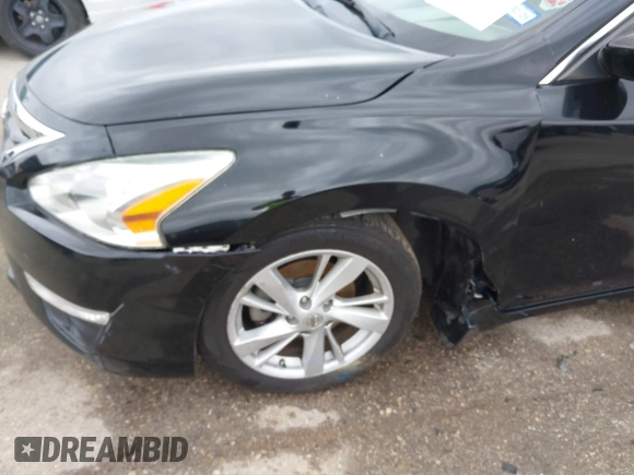 2015 Nissan Altima SL z VIN 1N4AL3AP5FC189105, wystawiony jako IAAI lot #42120835 z przebiegiem 140 341 mil mil oraz . Historia ofert i sprzedaży dostępna na DreamBid. Obrazek 6.