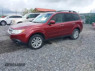 2011 Subaru Forester X Premium с VIN JF2SHBDC2BH752158, выставлен на аукционе IAAI как лот 42215594 с пробегом 175 014 миль миль и . История ставок и продаж доступна на DreamBid. Изображение 2.