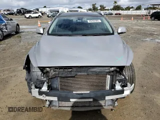 2018 Infiniti QX30 Premium with VIN SJKCH5CP0JA048053, listed as a Copart auction lot 48202385 with 90,578 mi miles and Salvage title. Bid and sale history available at DreamBid. Image 5.