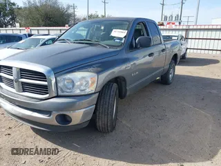 2008 Dodge 1500 SLT with VIN 1D7HA18208J109999, listed as a IAAI auction lot 41732064 with 170,336 mi miles. Bid and sale history available at carsss.com. Image 2.