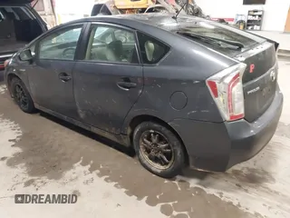 2013 Toyota Prius One with VIN JTDKN3DU4D1716361, listed as a IAAI auction lot 41695177 with 221,708 mi miles. Bid and sale history available at carsss.com. Image 3.