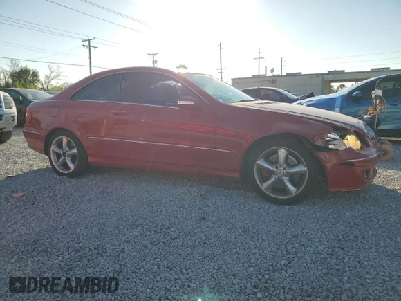 2007 Mercedes-Benz CLK 350 with VIN WDBTJ56H97F227410, listed as a Copart auction lot 44182255 with 211,780 mi miles and Salvage title. Bid and sale history available at DreamBid. Image 4.