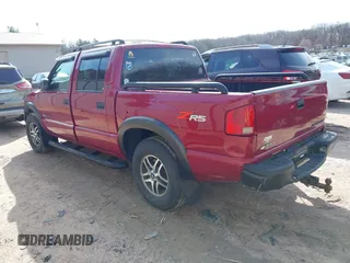 2004 Chevrolet S-10 LS with VIN 1GCDT13XX4K143510, listed as a IAAI auction lot 41933767 with 72,972 mi miles and . Bid and sale history available at DreamBid. Image 3.