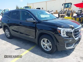 2024 GMC Terrain SLE with VIN 3GKALTEG3RL376294, listed as a IAAI auction lot 42049970 with 19,530 mi miles. Bid and sale history available at carsss.com. Image 1.