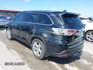 2015 Toyota Highlander Limited with VIN 5TDDKRFH4FS209616, listed as a IAAI auction lot 41961949 with 254,211 mi miles and . Bid and sale history available at DreamBid. Image 3.