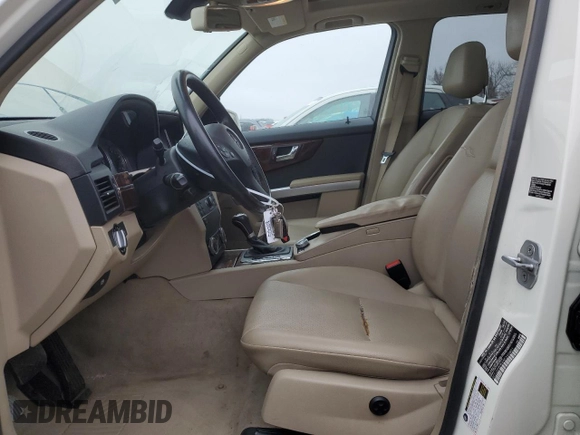 2010 Mercedes-Benz GLK 350 with VIN WDCGG8HB2AF393801, listed as a Copart auction lot 45260824 with 145,047 mi miles and Salvage Title. Bid and sale history available at DreamBid. Image 7.