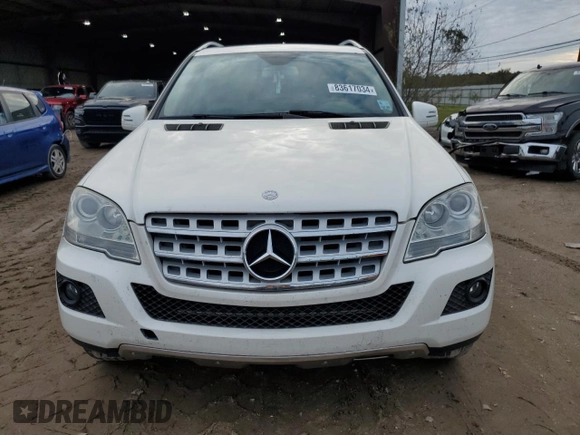 2011 Mercedes-Benz M 350 z VIN 4JGBB5GB6BA645252, wystawiony jako Copart lot #41402705 z przebiegiem 170 673 mil mil oraz Szkoda całkowita • Salvage title. Historia ofert i sprzedaży dostępna na DreamBid. Obrazek 5.