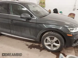 2020 Audi Q5 Premium Plus with VIN WA1BNAFY0L2013198, listed as a IAAI auction lot 41088696 with 71,334 mi miles. Bid and sale history available at carsss.com. Image 1.