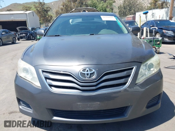 2011 Toyota Camry LE with VIN 4T4BF3EK1BR147525, listed as a IAAI auction lot 41980098 with 199,074 mi miles. Bid and sale history available at carsss.com. Image 12.