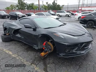 2021 Chevrolet Corvette 1LT z VIN 1G1YA2D48M5123250, wystawiony jako IAAI lot #42064133 z przebiegiem 30 753 mil mil oraz . Historia ofert i sprzedaży dostępna na DreamBid. Obrazek 1.