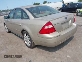 2005 Ford Five Hundred Limited with VIN 1FAHP25175G135427, listed as a IAAI auction lot 42383896 with 299,427 mi miles and . Bid and sale history available at DreamBid. Image 3.
