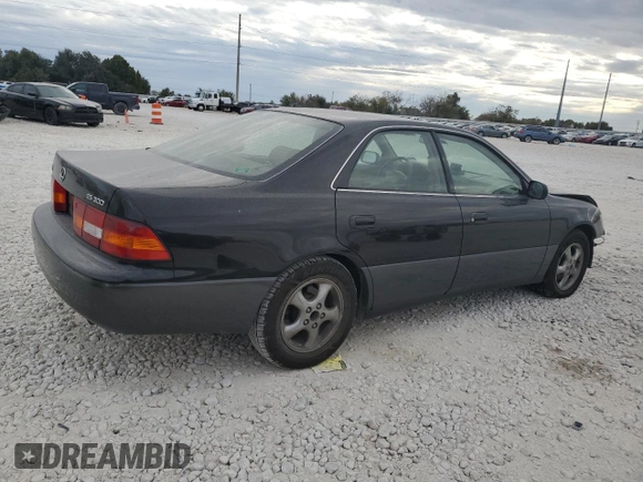 1998 Lexus ES 300 Luxury Sport Sdn with VIN JT8BF28G1W5045513, listed as a Copart auction lot 83194274 with 153,763 mi miles and Salvage Title. Bid and sale history available at carsss.com. Image 3.
