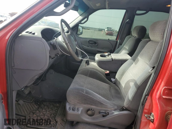 2001 Ford F-150 XLT z VIN 1FTRW07L41KF97200, wystawiony jako Copart lot #51093245 z przebiegiem 227 310 mil mil oraz Szkoda całkowita • Salvage title. Historia ofert i sprzedaży dostępna na DreamBid. Obrazek 7.