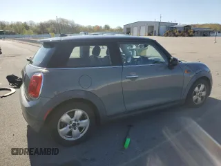 2018 MINI Hardtop Cooper with VIN WMWXP5C54J2G61440, listed as a Copart auction lot 54692875 with 63,703 mi miles and Clean title. Bid and sale history available at DreamBid. Image 3.