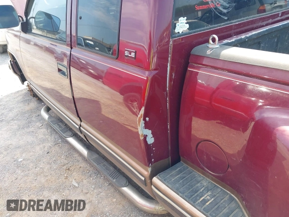 1994 GMC Sierra 1500 z VIN 2GTEK19K4R1561409, wystawiony jako IAAI lot #41903157 z przebiegiem 416 719 mil mil oraz . Historia ofert i sprzedaży dostępna na DreamBid. Obrazek 12.