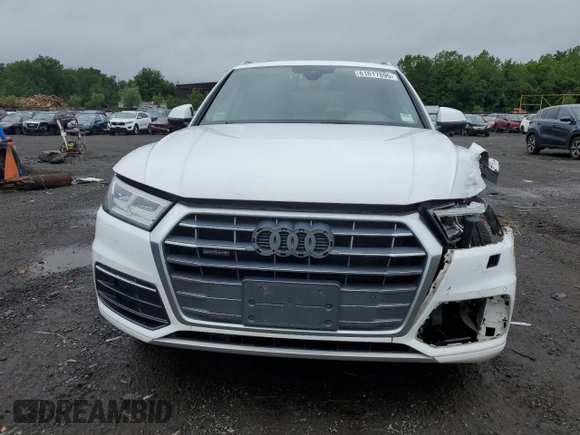 2018 Audi Q5 Premium Plus with VIN WA1BNAFY3J2082867, listed as a Copart auction lot 61017895 with 85,070 mi miles and Salvage title. Bid and sale history available at DreamBid. Image 5.