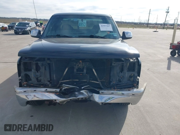 2001 Chevrolet Silverado 1500 LS with VIN 2GCEC19T311390663, listed as a IAAI auction lot 41557167 with 248,447 mi miles. Bid and sale history available at carsss.com. Image 6.