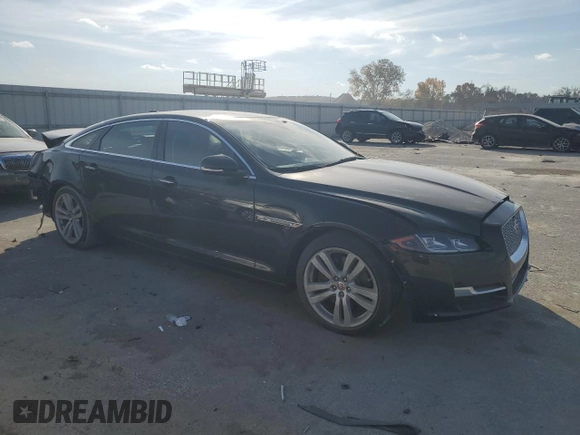 2016 Jaguar XJ Portfolio with VIN SAJWA2G73G8V93825, listed as a Copart auction lot 78207314 with 60,124 mi miles and Salvage title. Bid and sale history available at DreamBid. Image 4.