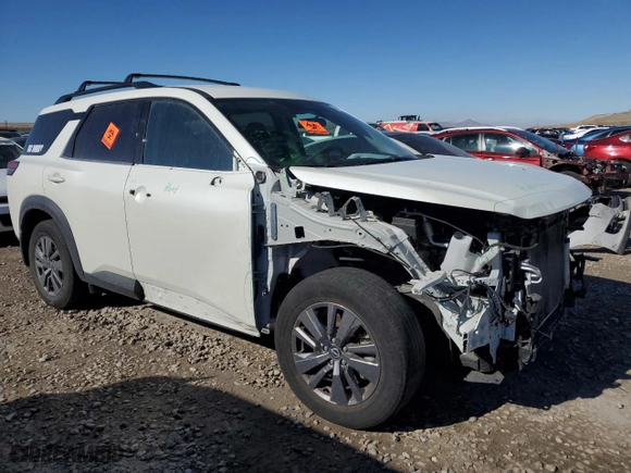 2023 Nissan Pathfinder SV with VIN 5N1DR3BC7PC231160, listed as a Copart auction lot 42936395 with 40,560 mi miles and Salvage Title. Bid and sale history available at carsss.com. Image 4.