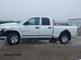 2003 Dodge 1500 SLT z VIN 1D7HU18N93J621948, wystawiony jako IAAI lot #41448520 z przebiegiem 200 091 mil mil oraz . Historia ofert i sprzedaży dostępna na DreamBid. Obrazek 15.