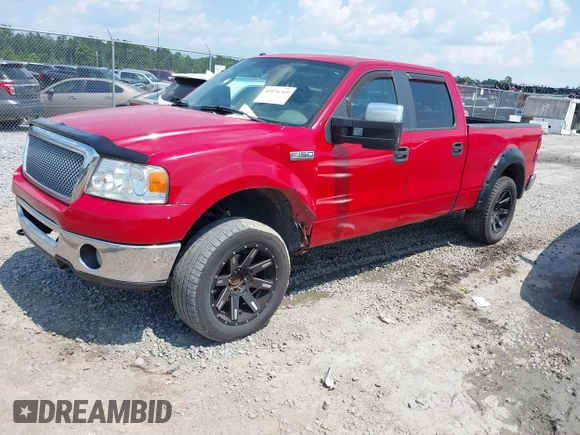 2007 Ford F-150 XLT с VIN 1FTPW14VX7FB18170, выставлен на аукционе IAAI как лот 42576769 с пробегом 294 725 миль миль и . История ставок и продаж доступна на DreamBid. Изображение 2.