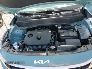 2024 Kia Seltos EX z VIN KNDER2AAXR7654832, wystawiony jako Copart lot #49575165 z przebiegiem 11 889 mil mil oraz Szkoda całkowita • Salvage title. Historia ofert i sprzedaży dostępna na DreamBid. Obrazek 13.