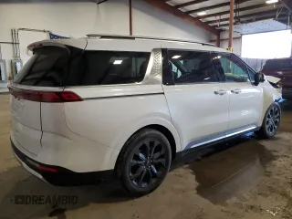 2022 Kia Carnival SX with VIN KNDNE5H33N6104666, listed as a Copart auction lot 87700895 with 39,337 mi miles and Salvage Title. Bid and sale history available at carsss.com. Image 3.