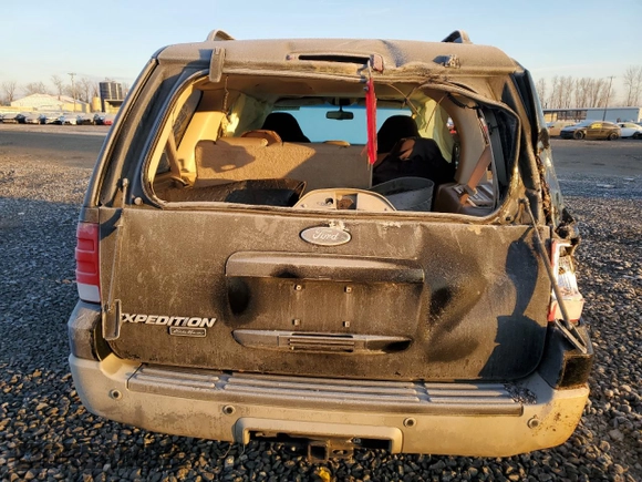 2006 Ford Expedition Eddie Bauer with VIN 1FMFU18526LA50390, listed as a Copart auction lot 42037955 with 314,755 mi miles and Salvage Title. Bid and sale history available at carsss.com. Image 6.