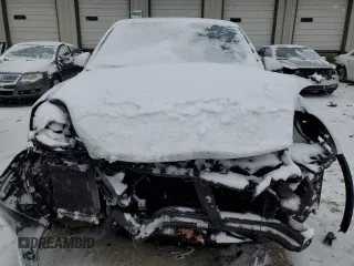 2015 Porsche Cayenne Turbo z VIN WP1AC2A28FLA80645, wystawiony jako Copart lot #45546165 z przebiegiem 105 952 mil mil oraz Szkoda całkowita • Salvage title. Historia ofert i sprzedaży dostępna na DreamBid. Obrazek 5.