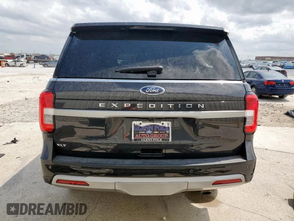 2024 Ford Expedition XLT with VIN 1FMJU1H81REA84415, listed as a Copart auction lot 55131825 with 3,389 mi miles and Salvage title. Bid and sale history available at DreamBid. Image 6.