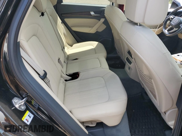 2018 Audi Q5 Premium Plus with VIN WA1BNAFYXJ2095826, listed as a Copart auction lot 61808125 with 33,211 mi miles and Salvage title. Bid and sale history available at DreamBid. Image 10.