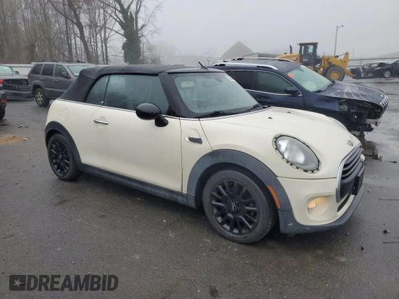 2017 MINI Convertible Cooper с VIN WMWWG5C39H3C99832, выставлен на аукционе Copart как лот 83254454 с пробегом 90 122 миль миль и Списание • Salvage title. История ставок и продаж доступна на DreamBid. Изображение 4.