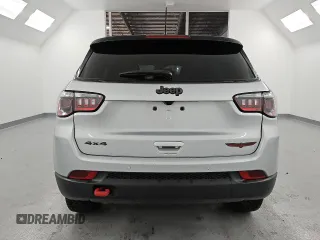 2025 Jeep Compass Trailhawk с VIN 3C4NJDDN4ST523821, выставлен на аукционе Copart как лот 61833225 с пробегом 22 208 миль миль и Чистый • Clean title. История ставок и продаж доступна на DreamBid. Изображение 6.