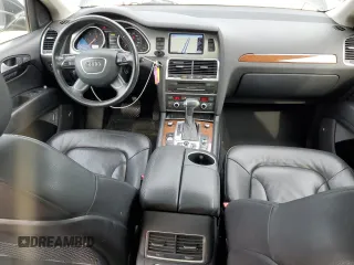 2014 Audi Q7 Premium Plus with VIN WA1LMBFE9ED010441, listed as a Copart auction lot 54121675 with 228,747 mi miles and Clean title. Bid and sale history available at DreamBid. Image 8.