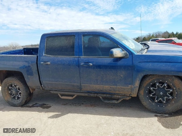 2016 Chevrolet Silverado 1500 LT with VIN 3GCUKREC8GG277746, listed as a IAAI auction lot 41652068 with NaN miles. Bid and sale history available at carsss.com. Image 13.