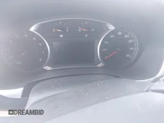 2022 Chevrolet Traverse LT z VIN 1GNEVHKW8NJ122749, wystawiony jako IAAI lot #41885902 z przebiegiem Nie podano mil oraz . Historia ofert i sprzedaży dostępna na DreamBid. Obrazek 7.