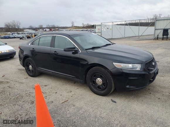 2014 Ford Sedan Police Interceptor with VIN 1FAHP2MT6EG103250, listed as a Copart auction lot 81603734 with 148,926 mi miles and Clean Title. Bid and sale history available at carsss.com. Image 4.