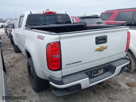 2017 Chevrolet Colorado 2WD Z71 with VIN 1GCGSDE18H1149666, listed as a IAAI auction lot 40526720 with 142,451 mi miles. Bid and sale history available at carsss.com. Image 3.
