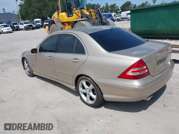 2005 Mercedes-Benz C 320 with VIN WDBRF64J45F610076, listed as a IAAI auction lot 42422374 with 136,991 mi miles and . Bid and sale history available at DreamBid. Image 3.