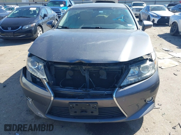 2014 Lexus ES 350 with VIN JTHBK1GG0E2127160, listed as a IAAI auction lot 41671108 with 130,255 mi miles. Bid and sale history available at carsss.com. Image 12.