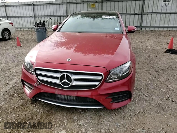 2019 Mercedes-Benz E 300 z VIN WDDZF4JB4KA518483, wystawiony jako Copart lot #50398385 z przebiegiem 59 390 mil mil oraz Szkoda całkowita • Salvage title. Historia ofert i sprzedaży dostępna na DreamBid. Obrazek 10.