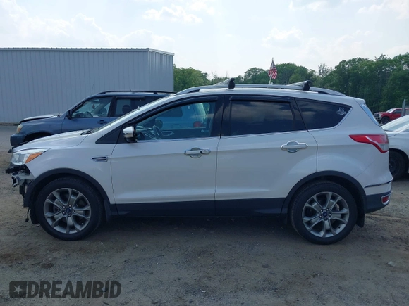 2016 Ford Escape Titanium с VIN 1FMCU9J92GUB18164, выставлен на аукционе IAAI как лот 42393522 с пробегом 107 519 миль миль и . История ставок и продаж доступна на DreamBid. Изображение 15.