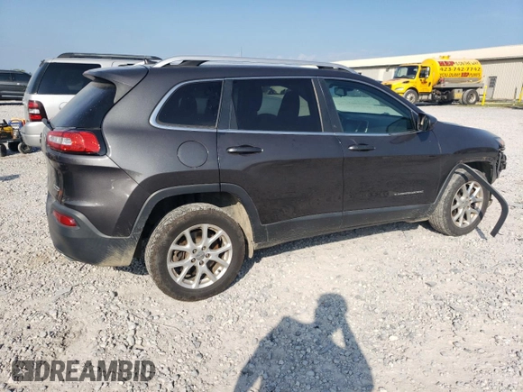 2016 Jeep Cherokee Latitude with VIN 1C4PJLCS7GW135851, listed as a Copart auction lot 64583265 with 147,191 mi miles and Salvage title. Bid and sale history available at DreamBid. Image 3.