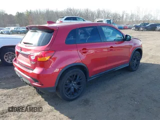 2019 Mitsubishi Outlander ES z VIN JA4AR3AU2KU020205, wystawiony jako IAAI lot #41591784 z przebiegiem 26 336 mil mil oraz . Historia ofert i sprzedaży dostępna na DreamBid. Obrazek 4.